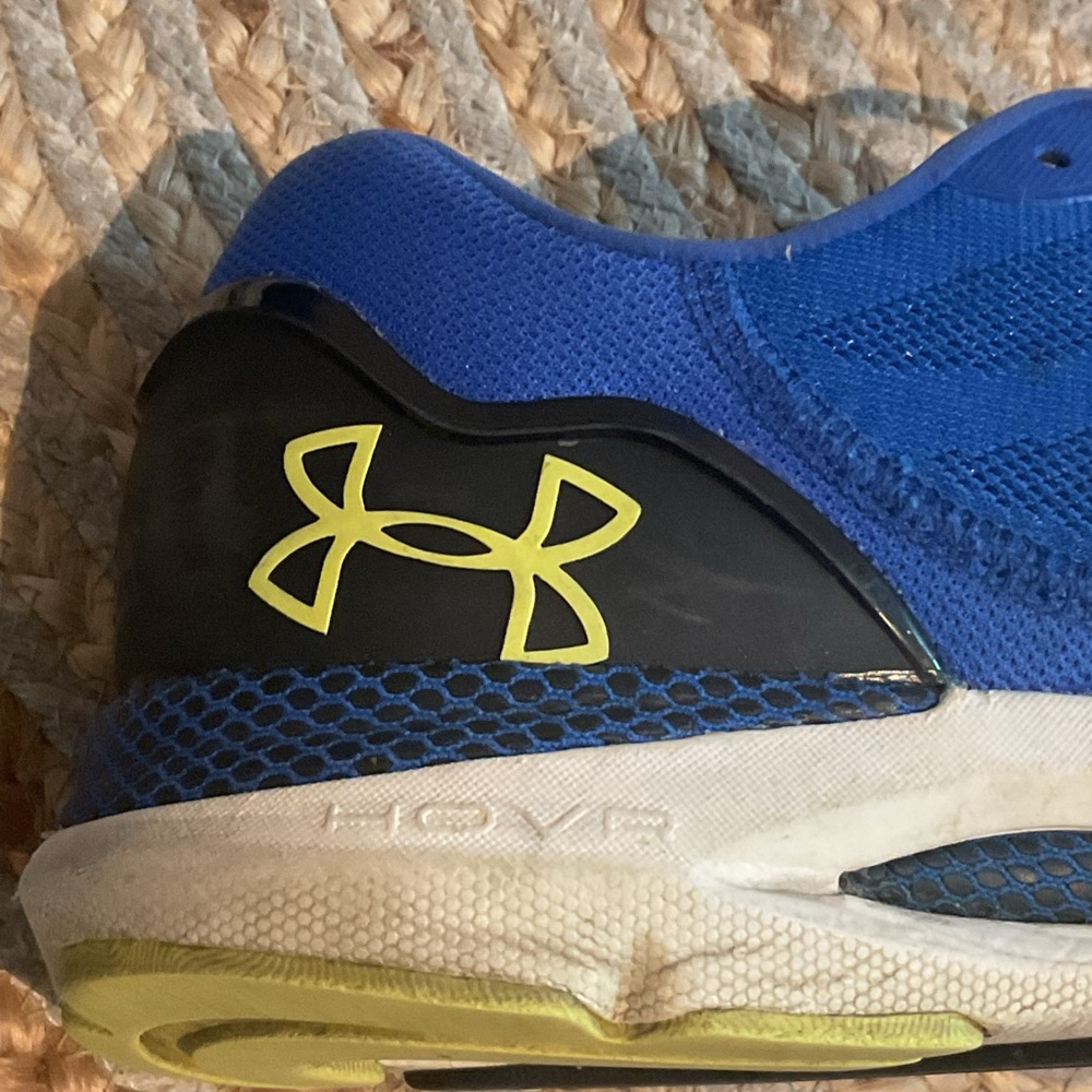 MENS Under Armour HOVR Sonic6 Running shoe . - Picture 6 of 10